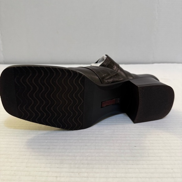 Bare Traps Brown Leather Slip On Shoes - Picture 10 of 10